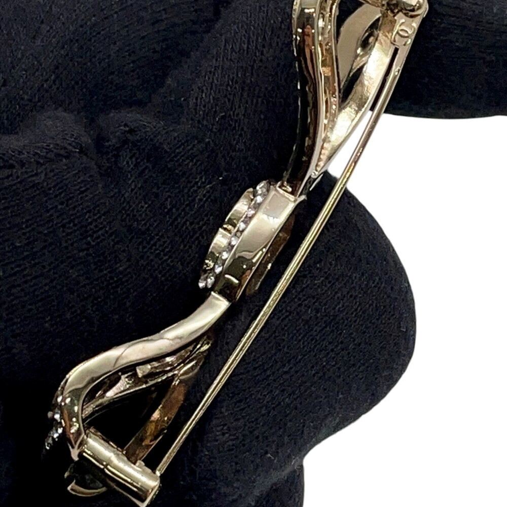 CHANEL Brooch - Picture 9 of 10